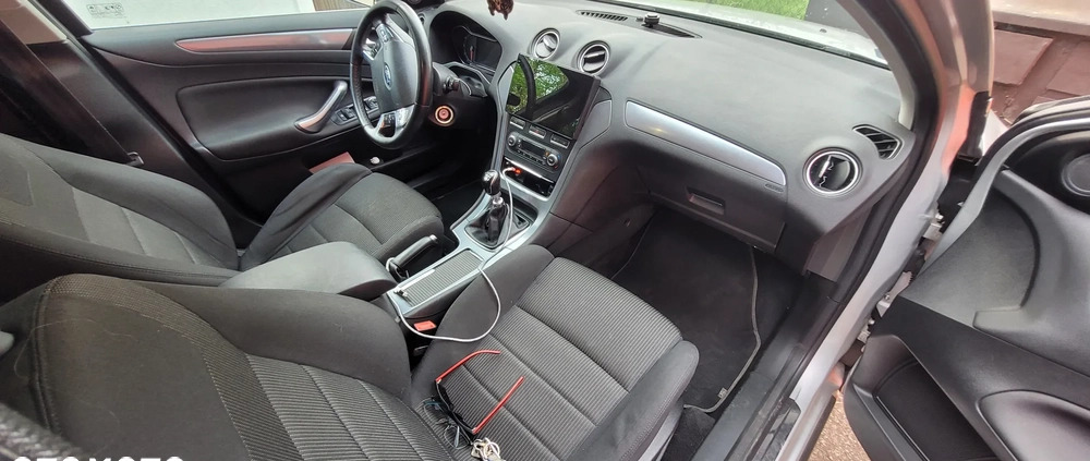 Ford Mondeo cena 21900 przebieg: 330000, rok produkcji 2011 z Olsztyn małe 79